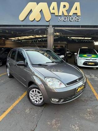 FORD FIESTA 1.0 MPI PERSONNALITÉ 8V GASOLINA 4P MANUAL